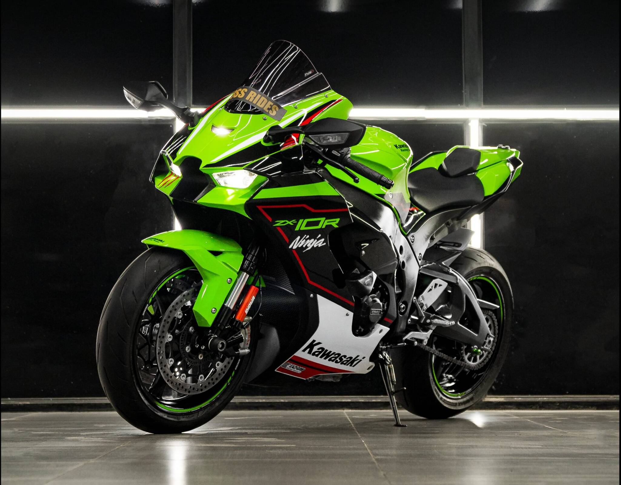 Suministro Frente al mar Escrutinio Buy pre-owned Kawasaki Ninja ZX-10R | Boss Rides